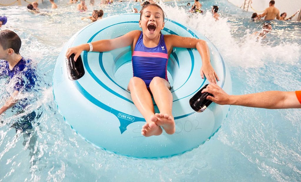 Cruise on land wave pool