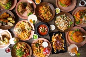 PLAZA BARCO Bistro COl